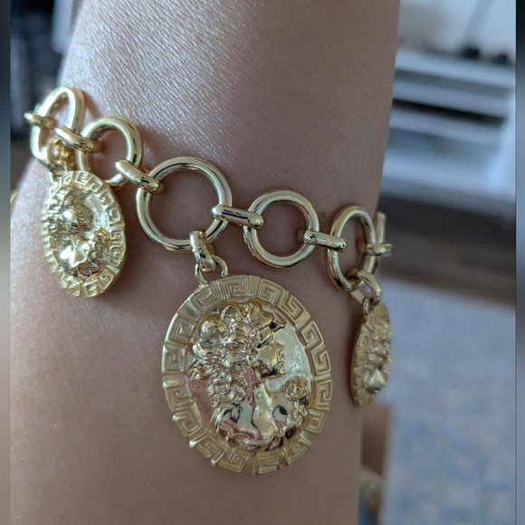 AMEDEO 🔥 Cameo Bracelet - Picture 1 of 15